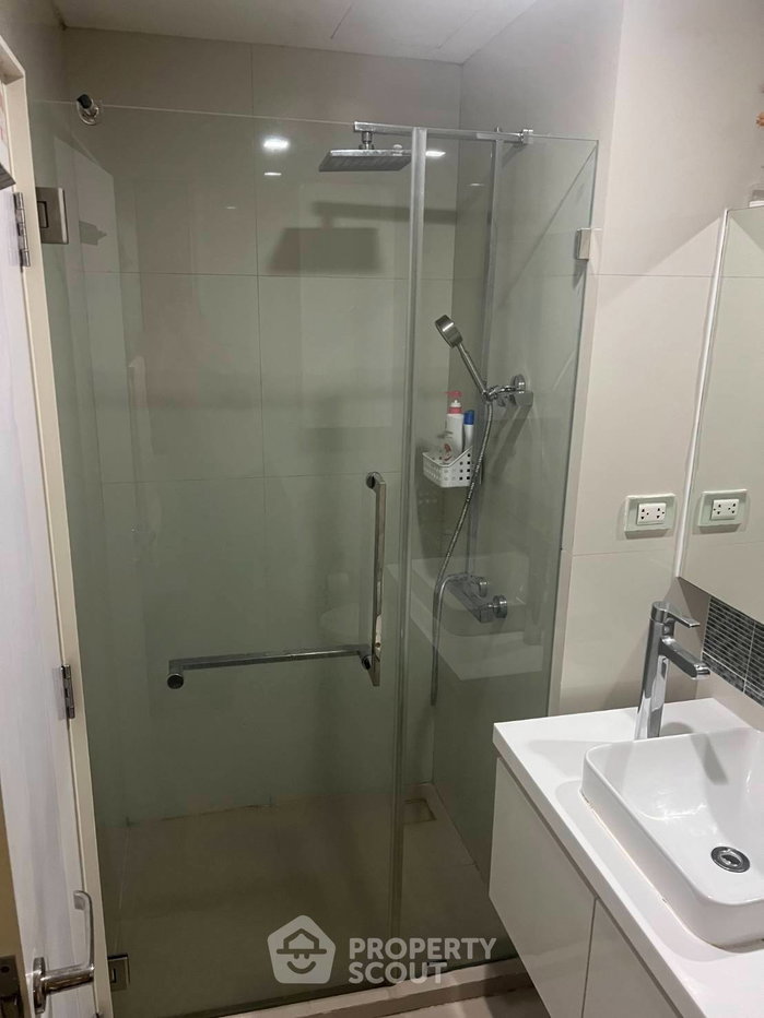 picture 1-BR Condolette Light Convent, 300m To BTS Sala Daeng (ID 2895809) - 5/6