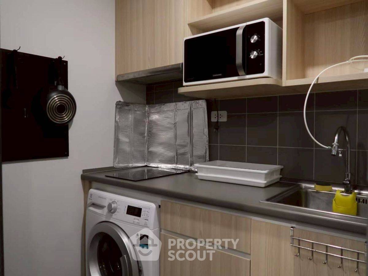 picture 2-BR Condo at Ideo O2 near BTS Bang Na (ID 2217100) - 7/18
