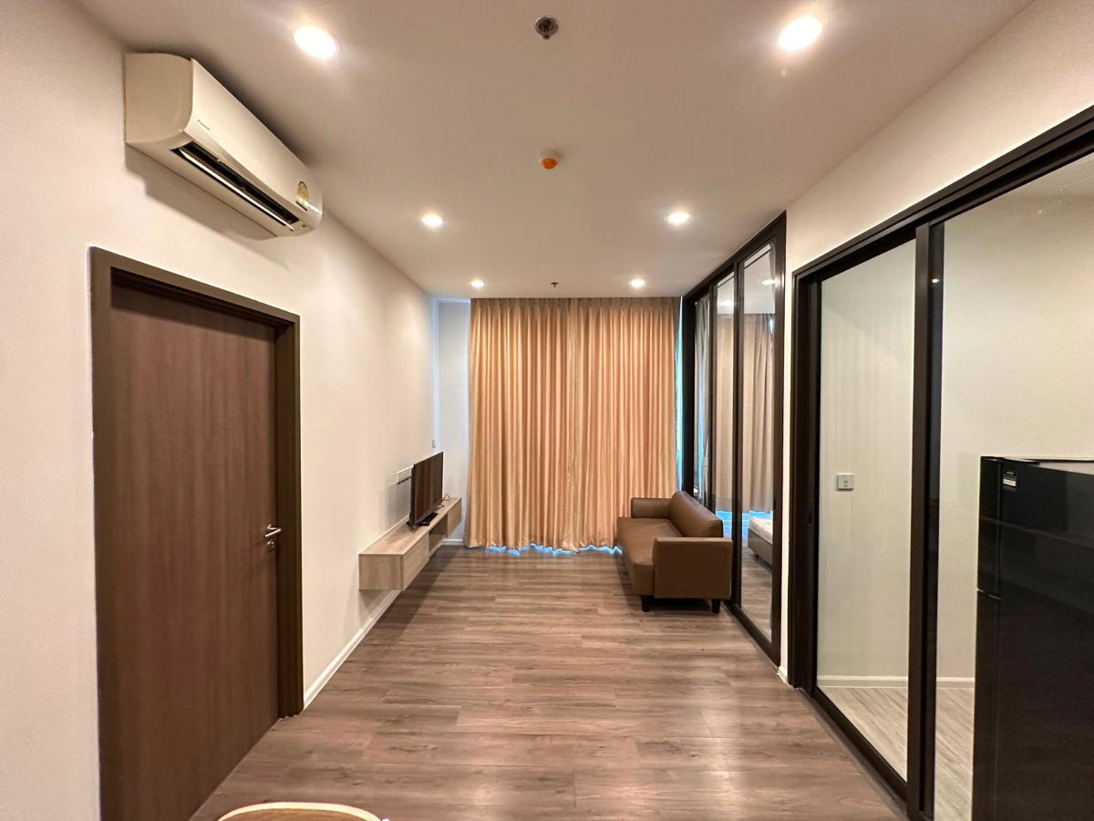 picture Whizdom Essence Sukhumvit under marketing price for sell   - 1/10