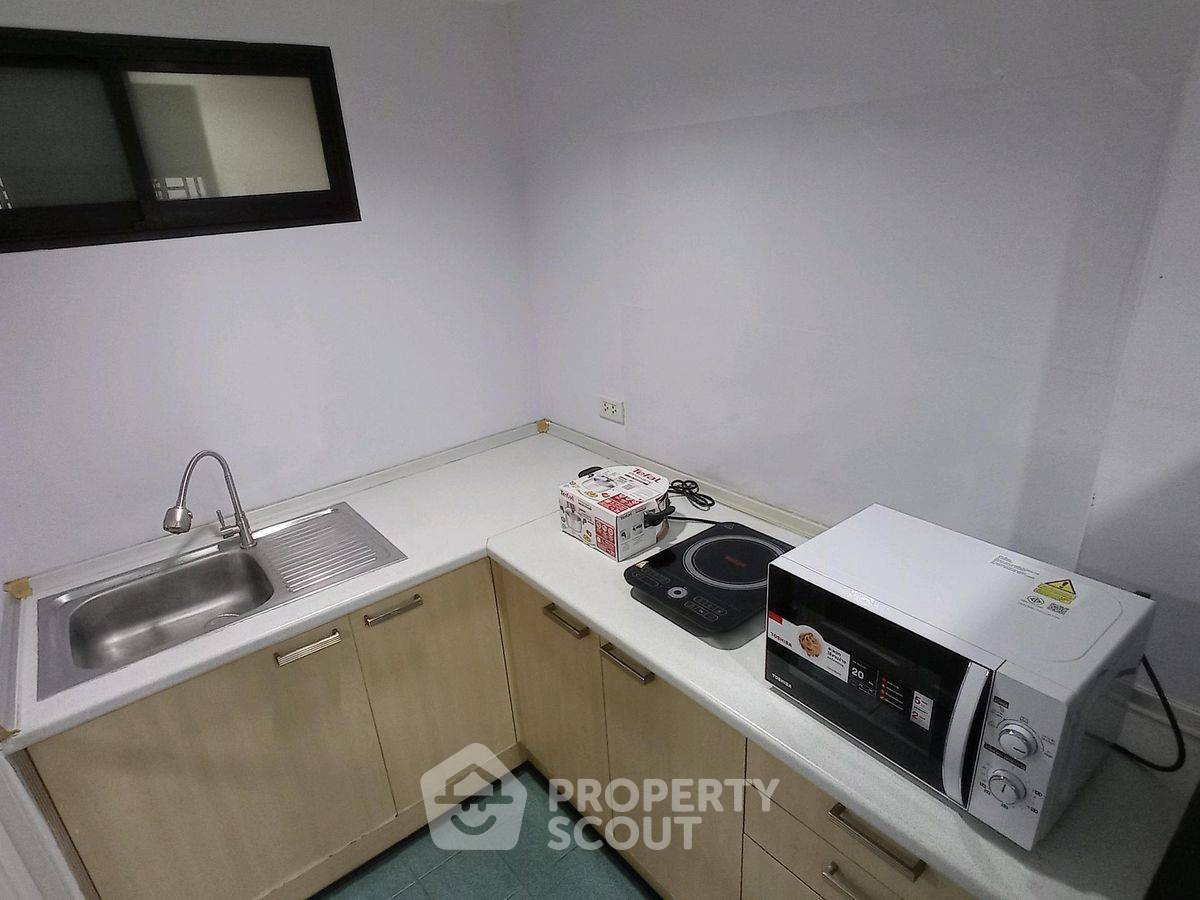 รูป คอนโด 2-ห้องนอน ที่ ลุมพินี เพลส พระราม4-สาทร ใกล้ MRT คลองเตย (ID 2320233) - รูปที่ 13/18