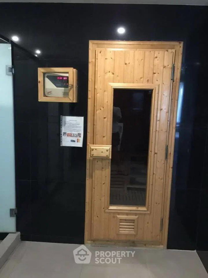 picture 2-BR Condo at Rhythm Sukhumvit 36-38 near BTS Thong Lor (ID 2884292) - 3/8