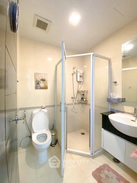 picture 3-BR Condo at Baan Klang Krung Siam-Pathumwan Condominium near BTS Ratchathewi (ID 2918235) - 5/8