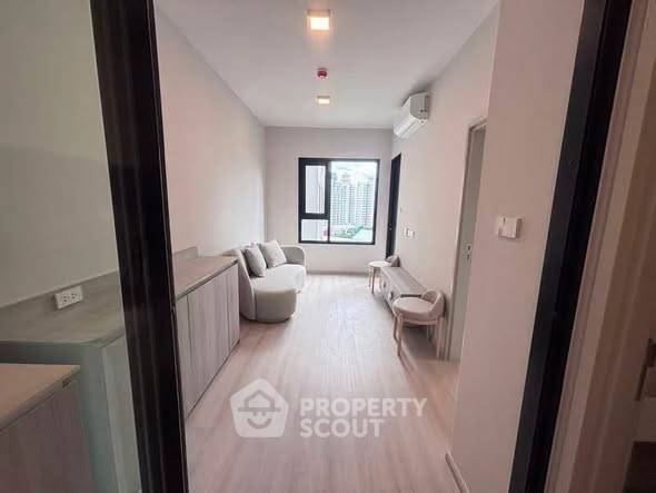 picture 1-BR Condo at COBE Ratchada-Rama 9 near MRT Huai Khwang (ID 3306990) - 2/7
