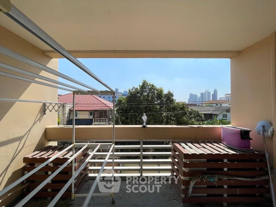 picture 2-BR Condo at Fragrant 71 Condominium near BTS Phra Khanong (ID 2288260) - 9/15