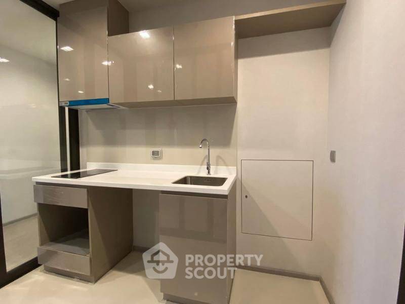 picture 2-BR Condo At Life Sukhumvit 62 Near BTS Bang Chak (ID 2918413) - 3/8