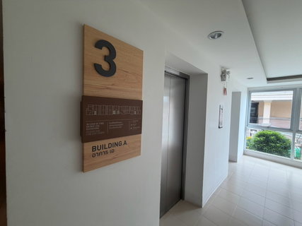 BG 4057   	 :    บ้านทิวลมชะอำ