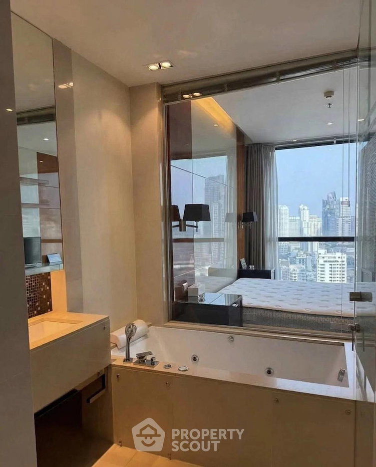 รูป คอนโด 1-ห้องนอน ที่ ดิ แอดเดรส สุขุมวิท 28 ใกล้ BTS พร้อมพงษ์ (ID 2883869) - รูปที่ 1/5
