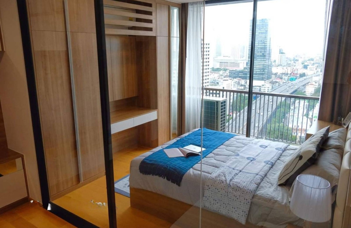 รูป 📢 [ให้เช่า] ✨ โนเบิล รีโว สีลม 1 ห้องนอน 34 ตร.ม. ชั้นสูง ชั้น 26 ห้องมุม วิวเมือง เฟอร์นิเจอร์และเครื่องใช้ไฟฟ้าครบชุด ใกล้ BTS สถานีสุรศักดิ์  - รูปที่ 3/10