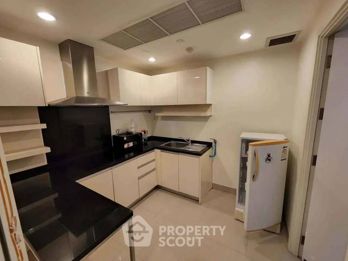 รูป คอนโด 2 ห้องนอน ขนาด 95 ตร.ม. ที่ Watermark Chaophraya ใกล้ BTS กรุงธนบุรี (ID 2884021) - รูปที่ 4/5