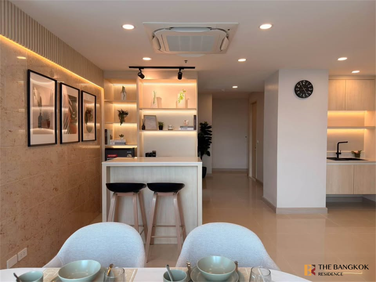 picture The Height Thonglor Luxurious Design, Elevated Atmosphere - 8/10