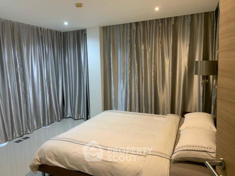 picture 2-BR Condo At Socio Reference 61 Near BTS Thong Lor (ID 2918292) - 3/8