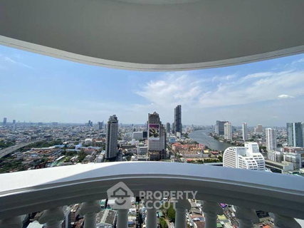 Studio Condo at Nusa State Tower Condominium near BTS Saphan Taksin (ID 2918457)