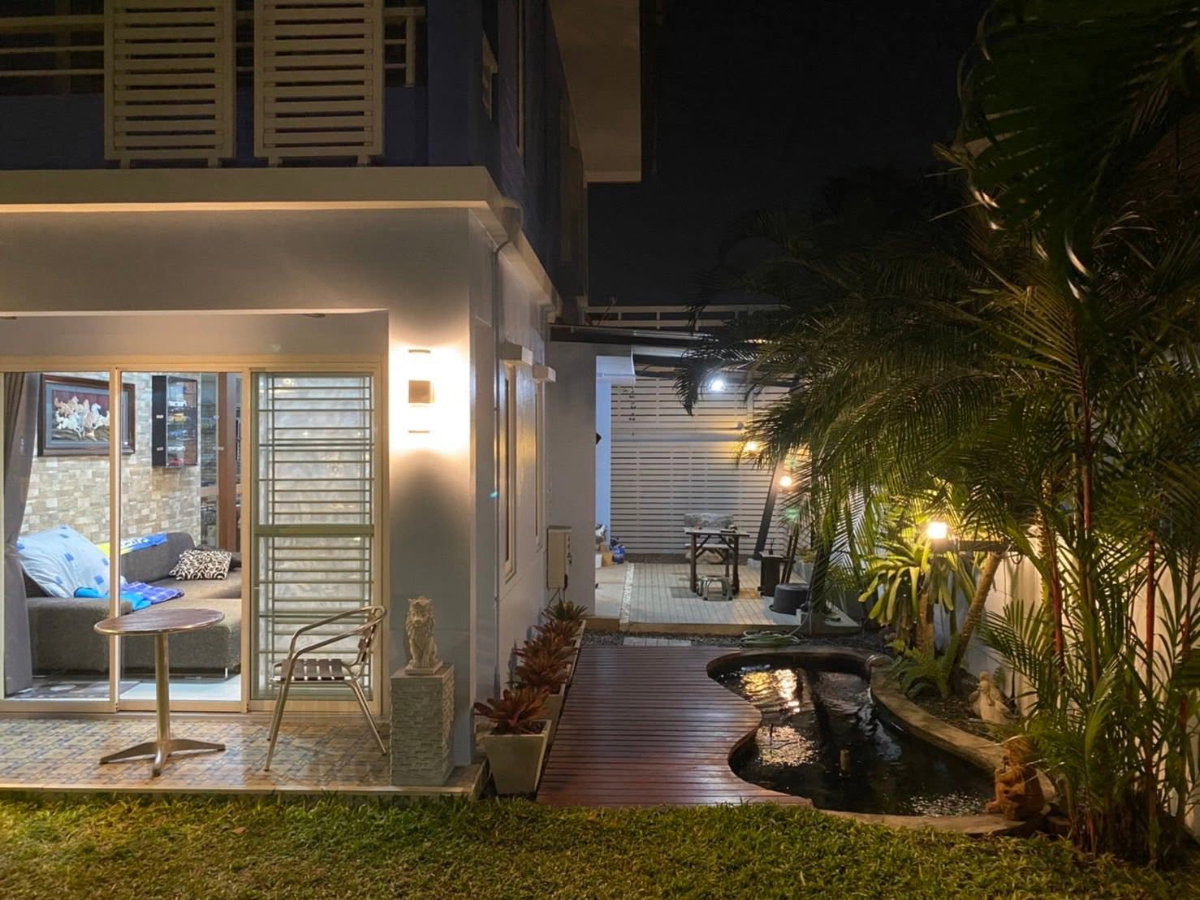 รูป บ้านเดี่ยว 2 ชั้น หมู่บ้านซีนเนอรี่ มหาชัย-พระราม 2-เอกชัย_83 ตร.ว จอดรถได้ถึง 4 คัน - รูปที่ 6/16
