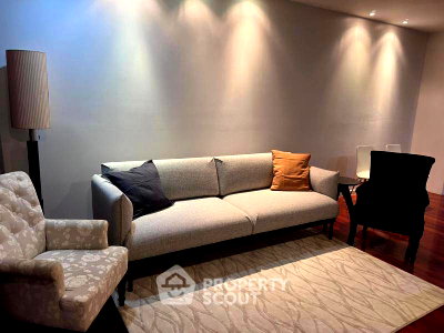 คอนโดให้เช่า : คอนโด 3-ห้องนอน ที่ สีลมแกรนด์เทอเรส คอนโดมิเนียม ใกล้ BTS ศาลาแดง (ID 2834260)