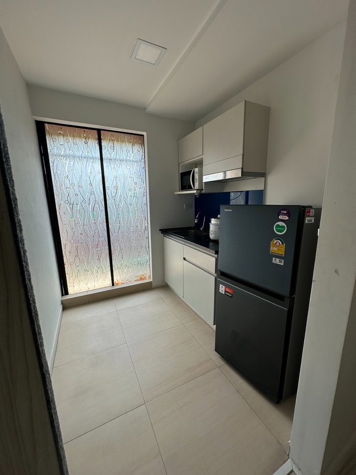 picture **CONDO FOR SALES: 32sq.m: MeStyle Sukhumvit-Bangna - 8/10
