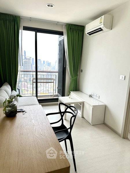 รูป คอนโด 1-ห้องนอน ที่ ริทึ่ม สุขุมวิท42 ใกล้ BTS เอกมัย (ID 2918326) - รูปที่ 2/5