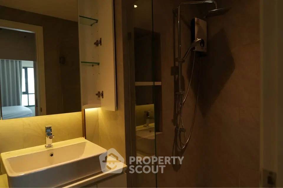 picture 2-BR Condo At Ideo Chula Samyan Near MRT Sam Yan (ID 2884201) - 1/8