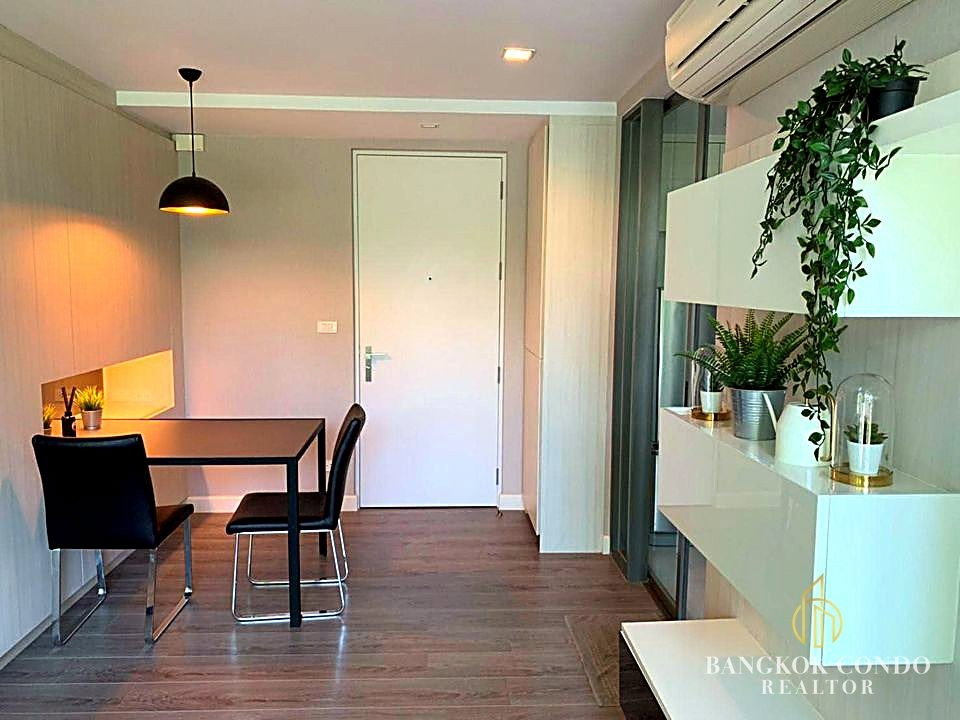 รูป 🍀🍀 คอนโดเฟอร์ครบ 💝 ให้เช่า📌 The Room Sukhumvit 40 (Line:@rent2022) BTS เอกมัย✨พร้อมเข้าอยู่ 🔖 A22639 - รูปที่ 2/7