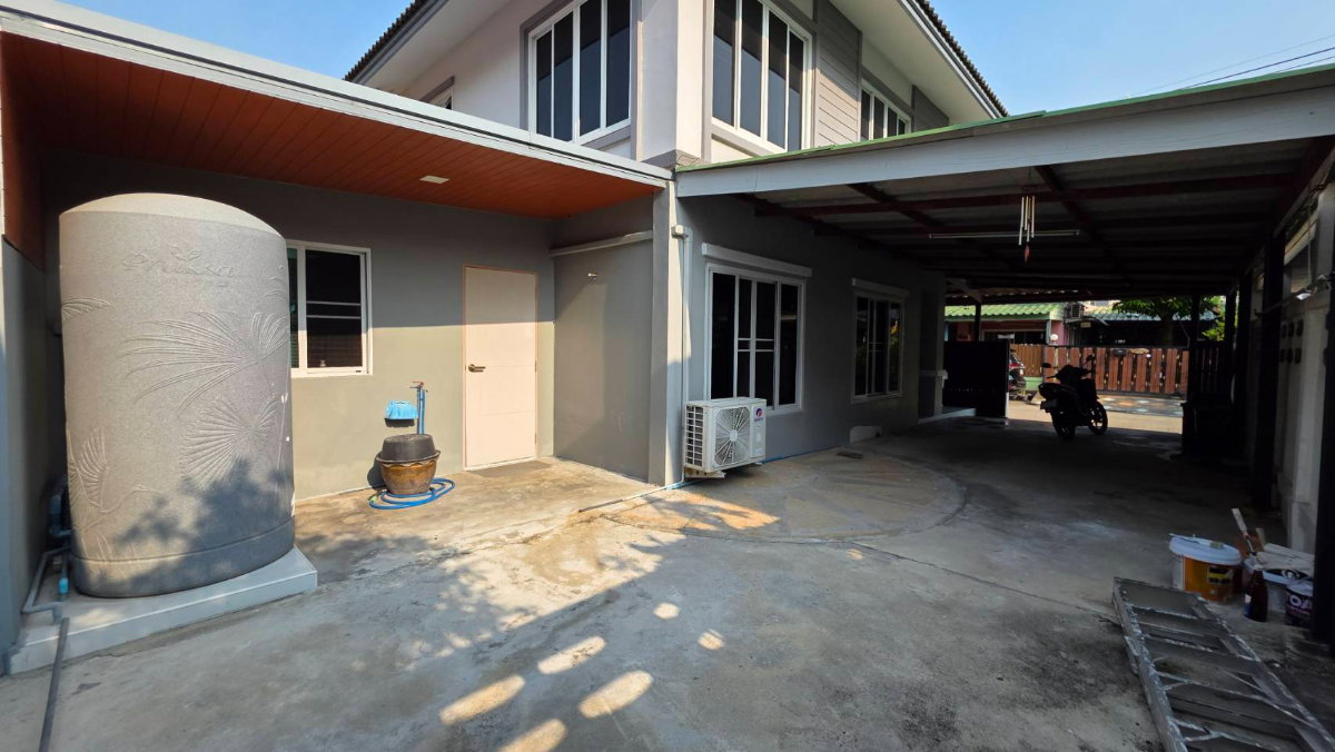 รูป บ้านแฝด 35 ตร.ว. คลองสาม คลองหลวง พร้อมเข้าอยู่ - รูปที่ 2/9