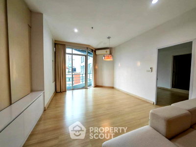 คอนโดให้เช่า : 3 ห้องนอน Baan Sathorn Chaopraya ใกล้ BTS กรุงธนบุรี (ID 2934123)