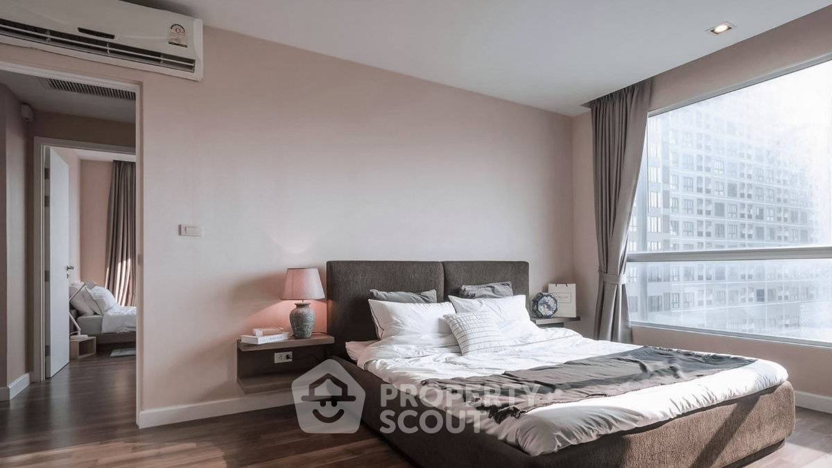 รูป ใกล้ BTS โพธิ์นิมิตร 300 ม. | คอนโด 2 ห้องนอน The Room Sathorn-Taksin (ID 2945094) - รูปที่ 3/14