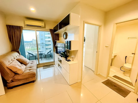 1 Bed Condo for Rent Lumpini Park Beach Jomtien Sea View
