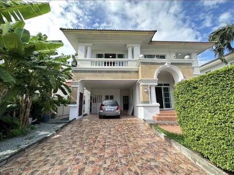 House for Rent - Nantawan Suanluang Rama 9 | 4 Bedrooms 300 sq.m.