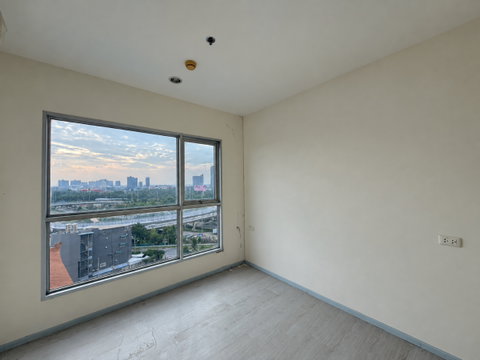 🔥 1-Bedroom Condo, 11th Floor, Sathorn-Taksin Zone – Only 1.4 Million Baht! 🔥 Aspire Sathorn-Taksin (Timber Zone)