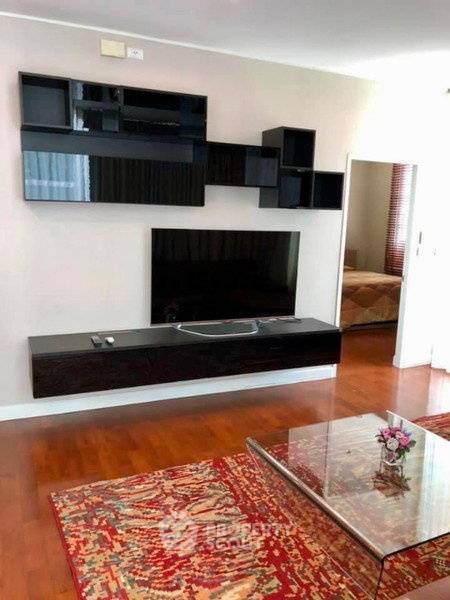 picture 3-BR Condo at Siri Residence Sukhumvit near BTS Phrom Phong (ID 2918229) - 2/8
