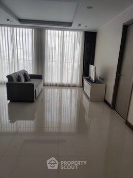 2-BR Condo at Supalai Oriental Sukhumvit 39 near MRT Phetchaburi (ID 2031659)