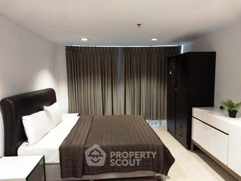 1-BR Condo at The Waterford Park Sukhumvit 53 Condominium near BTS Thong Lor (ID 2834301)