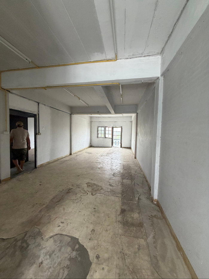 picture Commercial building for sale in Soi Ramintra 109. - 8/12