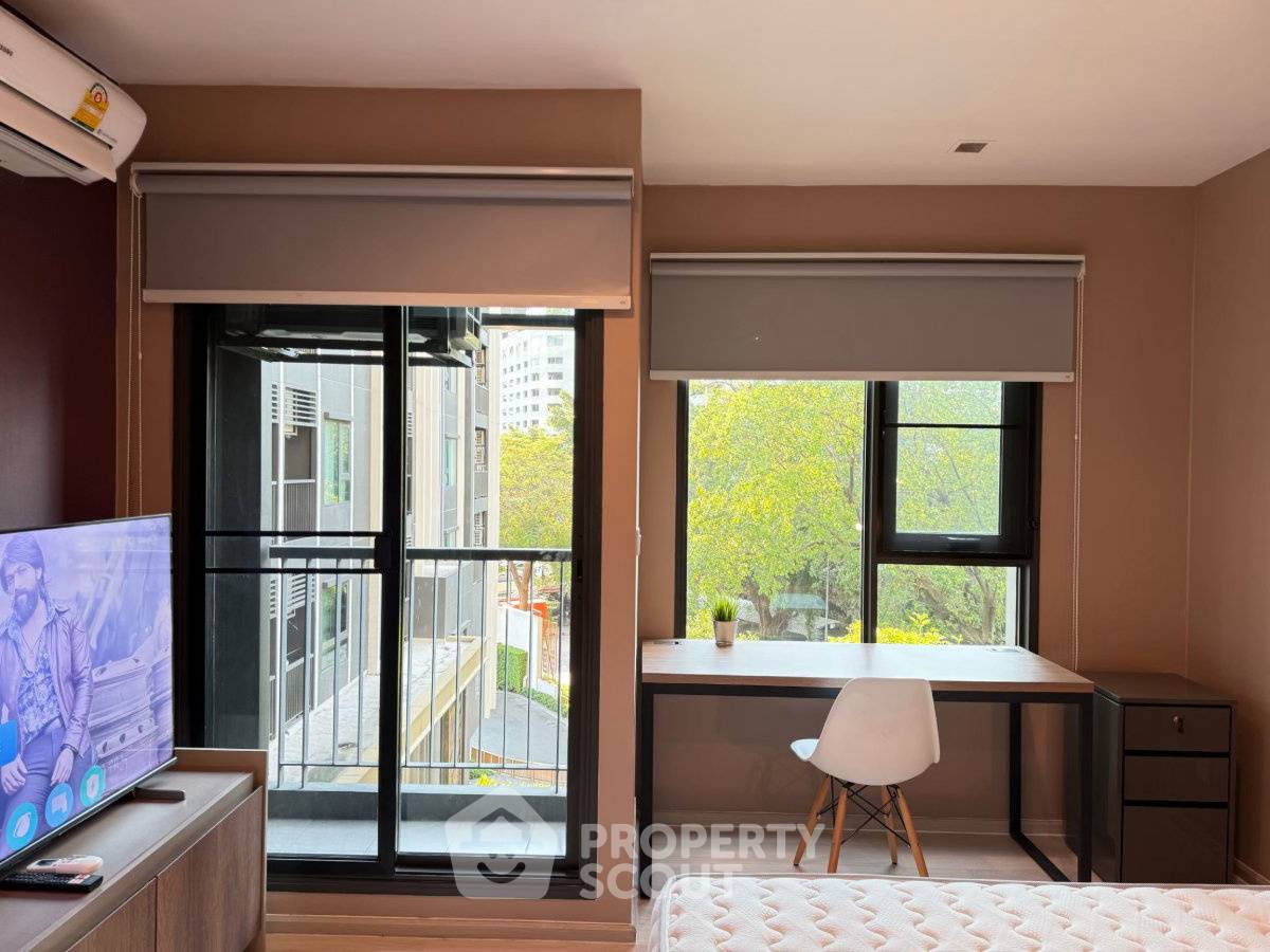 picture 1-BR Condo At Life One Wireless Near BTS Phloen Chit (ID 3306641) - 8/13