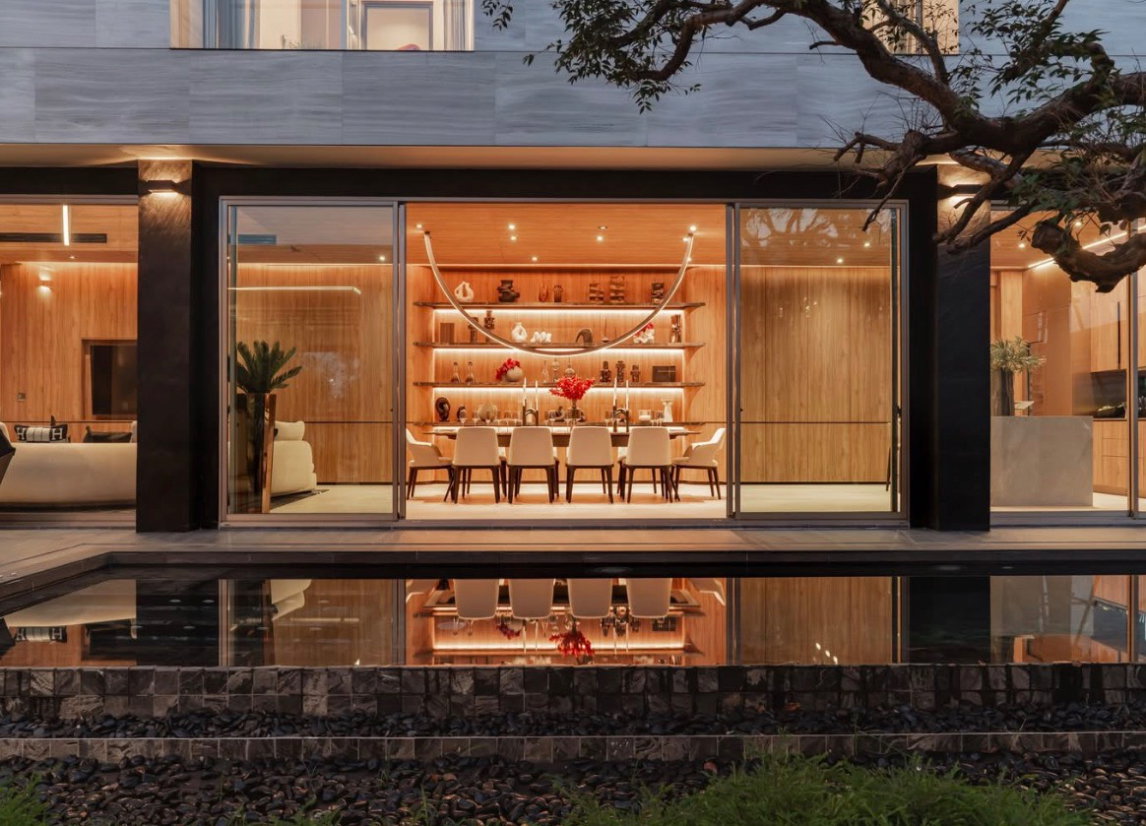 รูป ขายบ้านเดี่ยวพร้อมสระว่ายน้ำและลิฟท์ส่วนตัวในทำเลกรุงเทพกรีฑา บ้านใหม่ตกแต่งสวยพร้อมอยู่  - รูปที่ 3/18