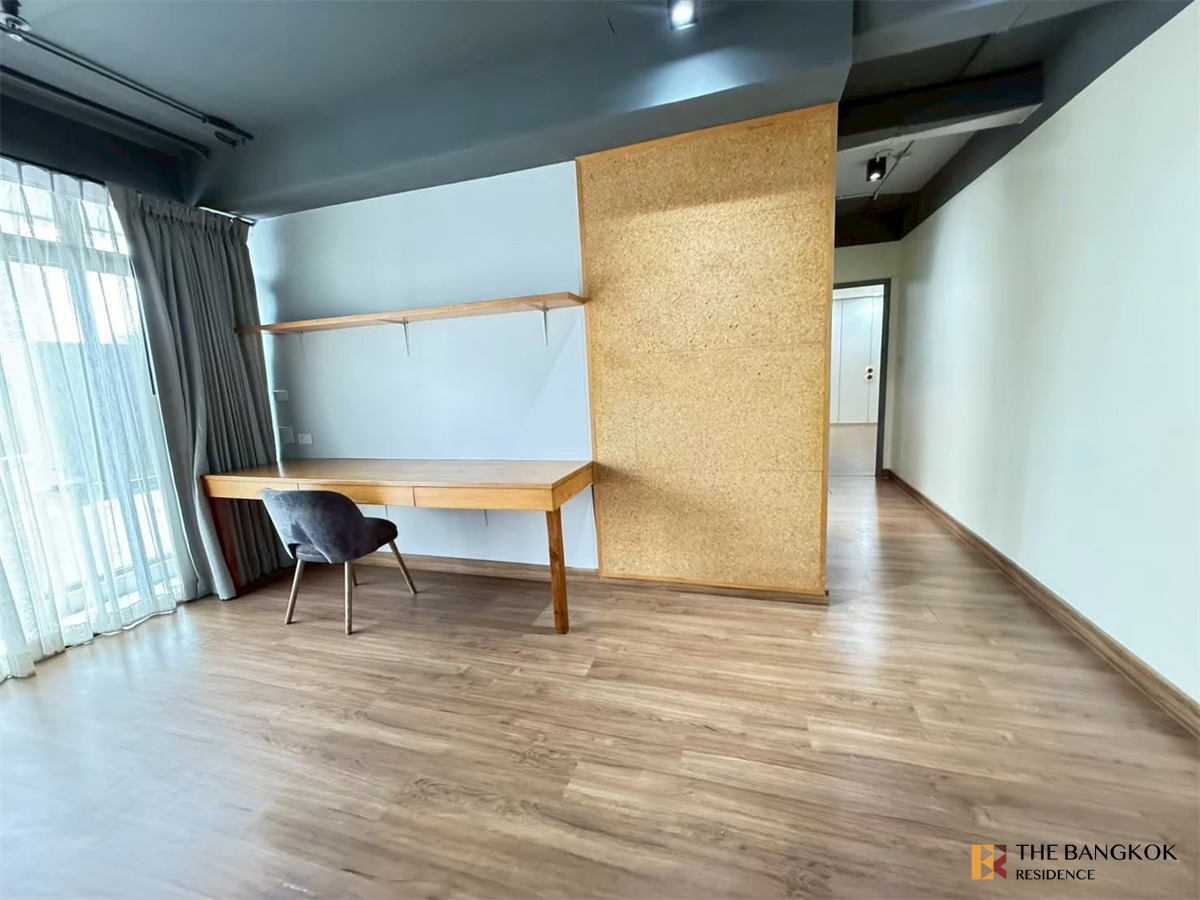 picture Exclusive Unit from Top Brands Baan Phromphong Condo - 4/10