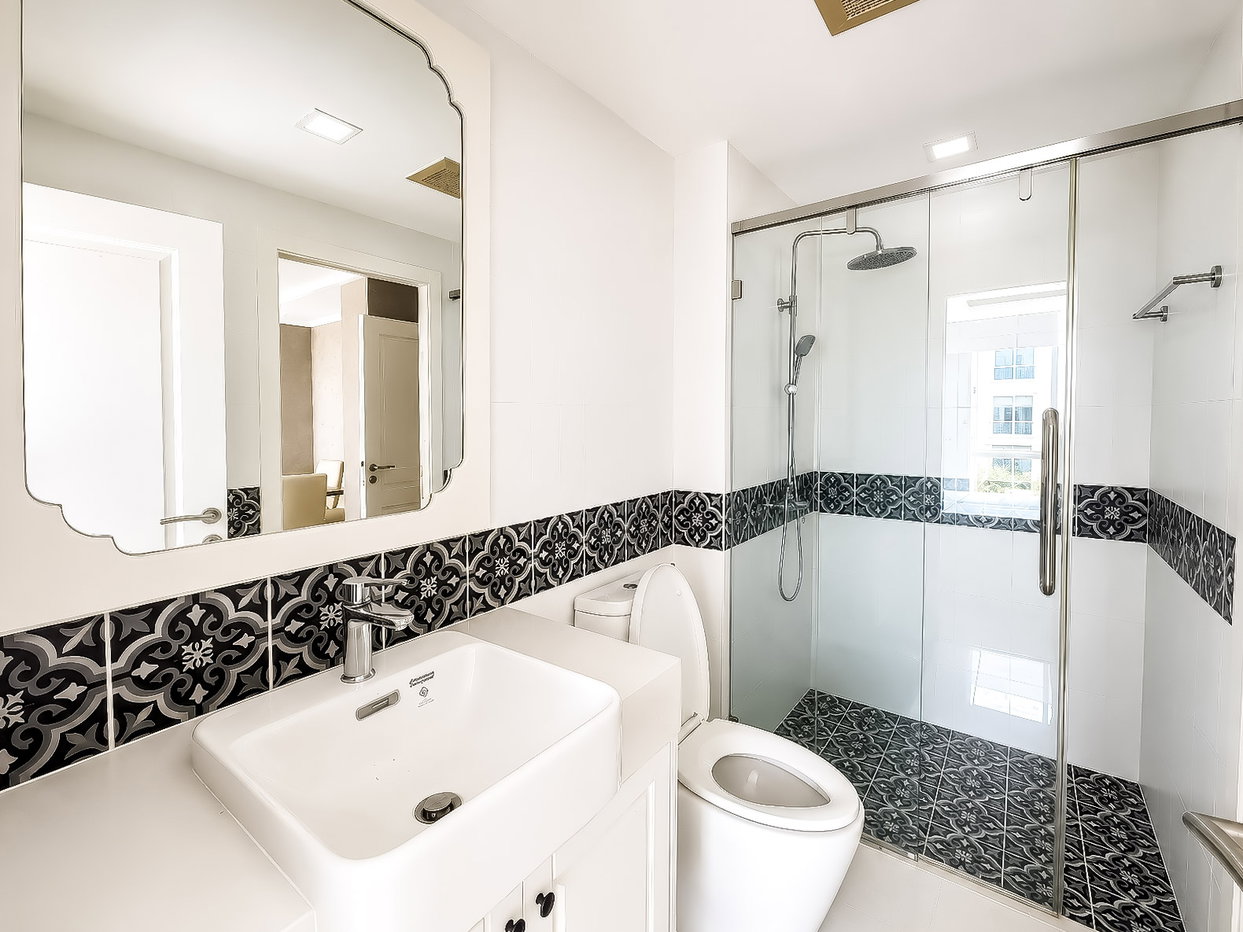 picture 2 Bed Condo for Sale The Orient Resort & Spa Pattaya Pool View - 8/10