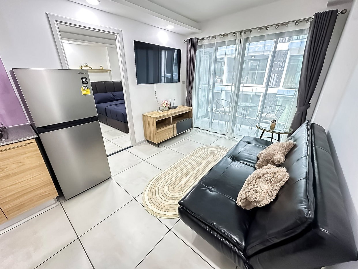 picture 1 Bed Condo for Sale Siam Oriental Tropical Garden Pool View - 1/6