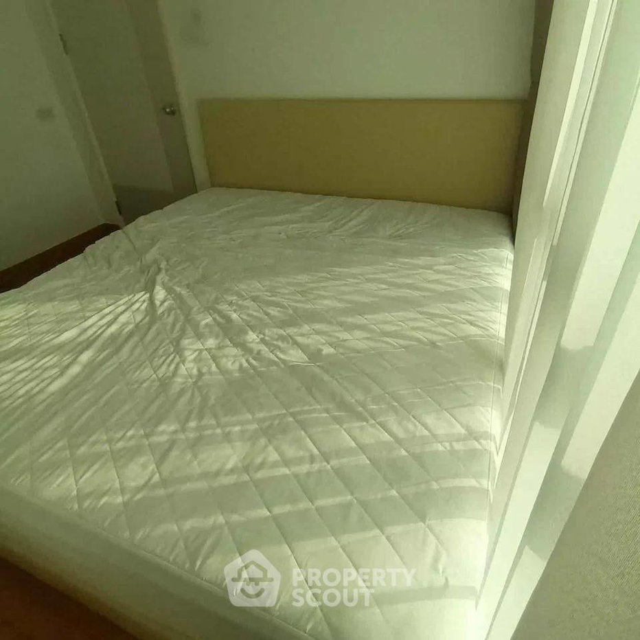 picture 2-BR Condo at Lumpini Place Ratchada-Sathu close to Sathu Pradit (ID 2884782) - 1/8