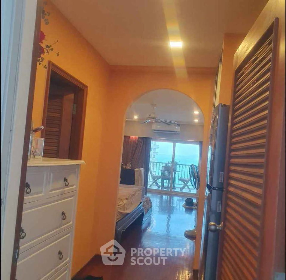 รูป ขายคอนโด 1 ห้องนอน ขนาด 47 ตร.ม. ที่ Wongamat Garden Beach Condominium (ID 2804504) - รูปที่ 4/8