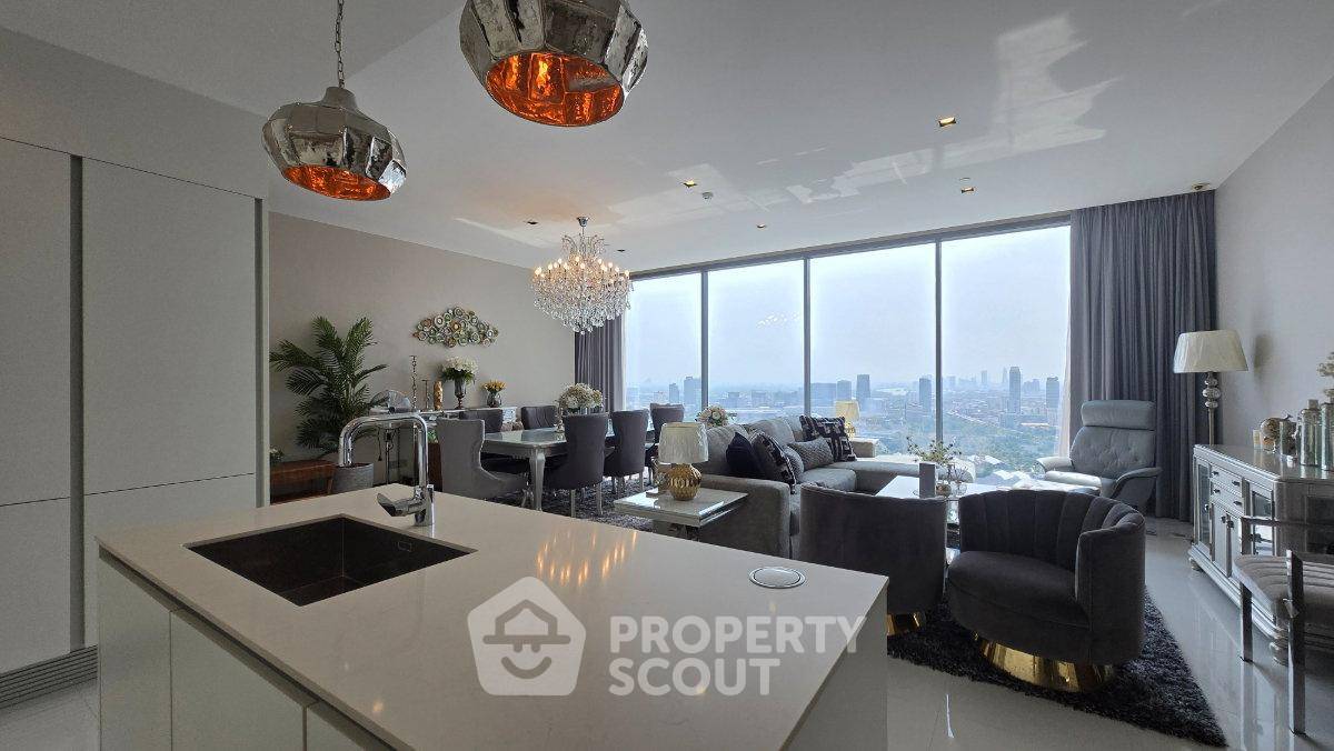 picture 3-BR Condo at Q1 Sukhumvit near BTS Nana (ID 2949345) - 2/11