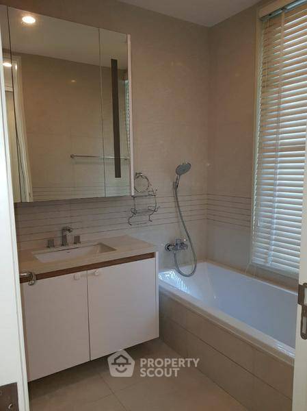 picture 300m To BTS Ratchadamri: 3-BR Condo At Q Langsuan (ID 2834765) - 2/6