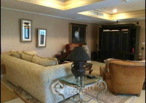 3-BR La Vie En Rose Place Condominium Near BTS Thong Lor (ID 2918199)