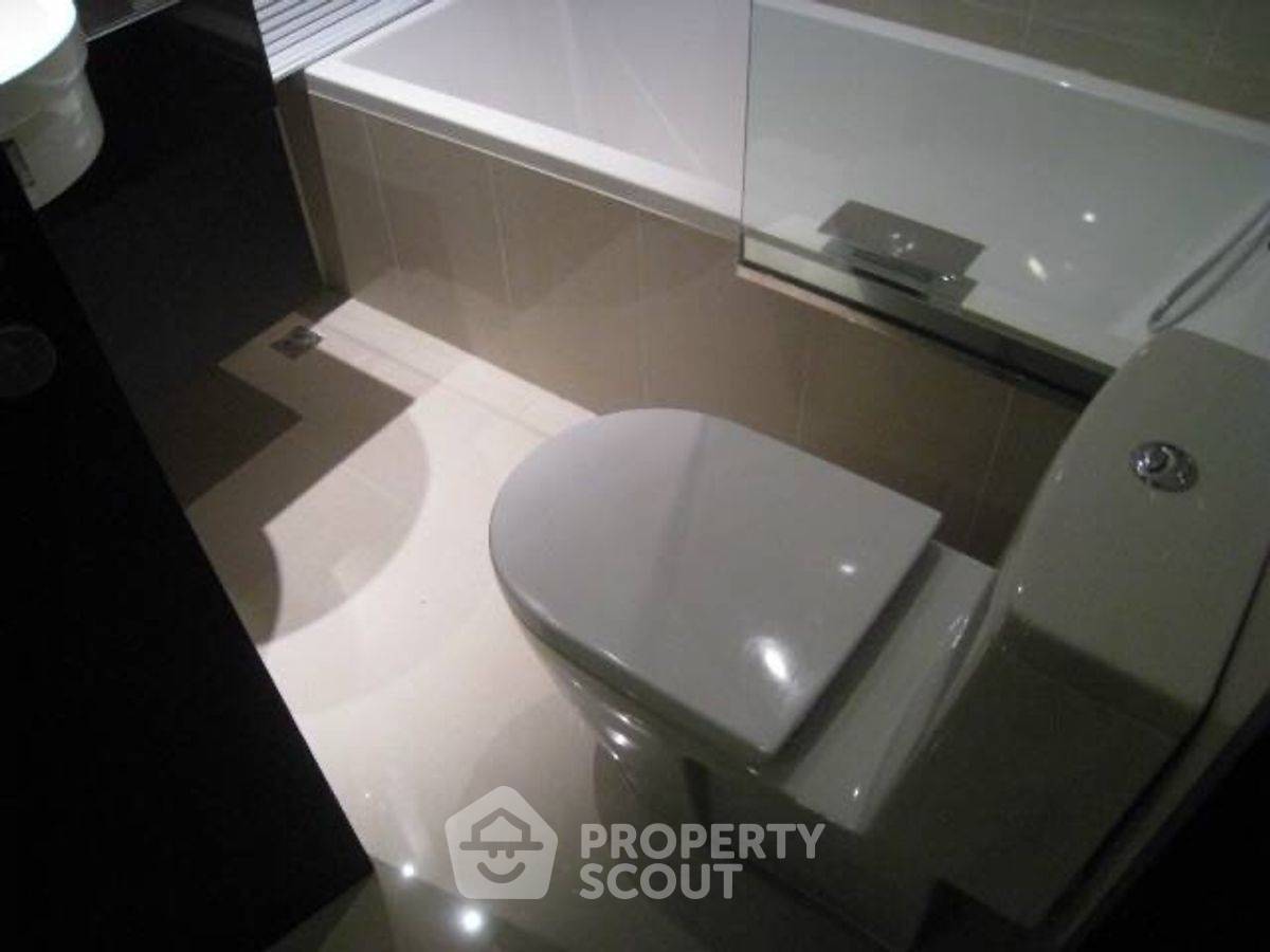 picture 22nd-Floor 1-BR At Sathorn Gardens Near MRT Silom (ID 2884326) - 6/7