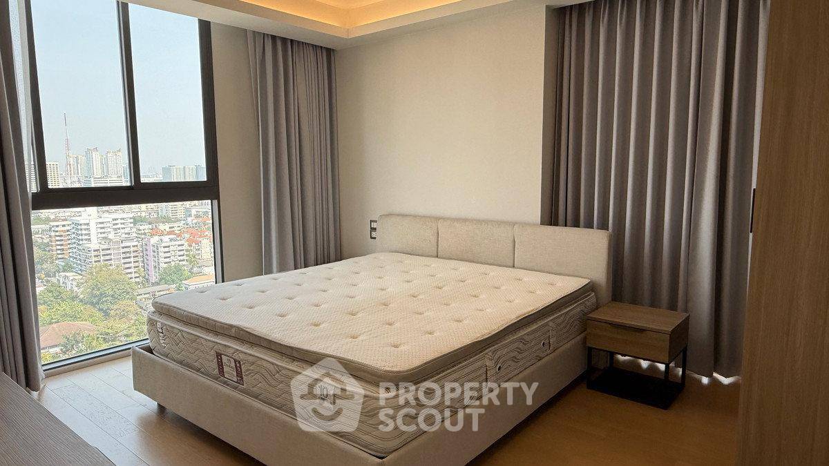 รูป คอนโด 2 ห้องนอน ชั้น 22 Circle Sukhumvit 31 ใกล้ MRT สุขุมวิท (ID 2884422) - รูปที่ 3/8