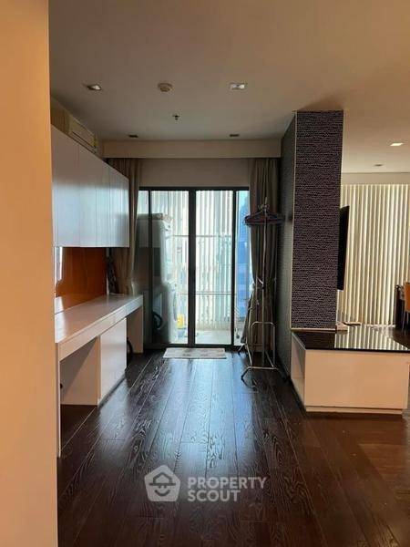 picture 200m To BTS Phaya Thai | 3-BR Condo At IDeo Q Phayathai (ID 2918152) - 3/7