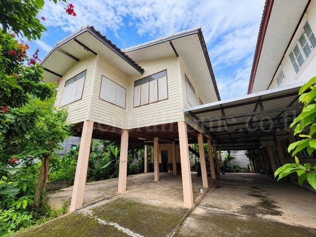 รูป บ้านเดี่ยว 2 ชั้น พร้อมที่ดิน 245.4 ตร.วา ซอยบางกร่าง 62 ติดถนนราชพฤกษ์ ราคาดี - รูปที่ 2/18