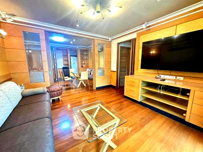 ขายคอนโด : คอนโด 2-ห้องนอน ที่ บ้าน ณ วรางค์ คอนโดมิเนียม ใกล้ BTS ชิดลม (ID 2918130)