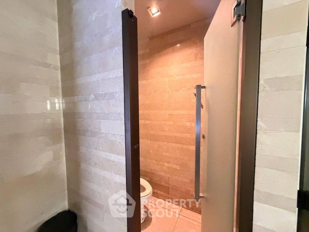 picture 1-BR Condo at Noble Refine Prompong near BTS Phrom Phong (ID 3306874) - 14/19