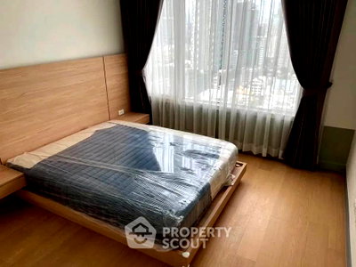 คอนโดให้เช่า : คอนโด 3-ห้องนอน ที่ ดิ เอ็มไพร์ เพลส ใกล้ BTS เซนต์หลุยส์ (ID 2884028)