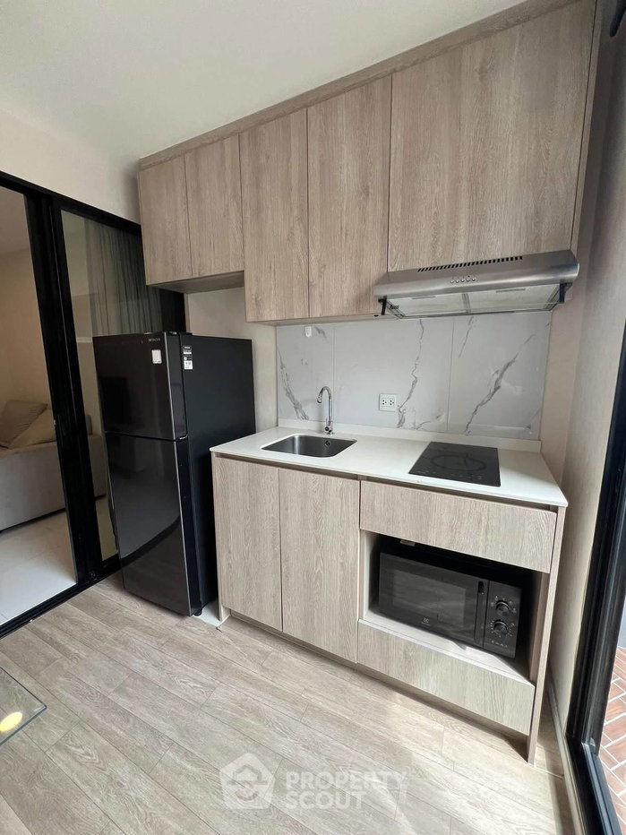 picture 1-BR Condo At Ikon Sukhumvit 77 Near BTS On Nut (ID 3305896) - 4/8